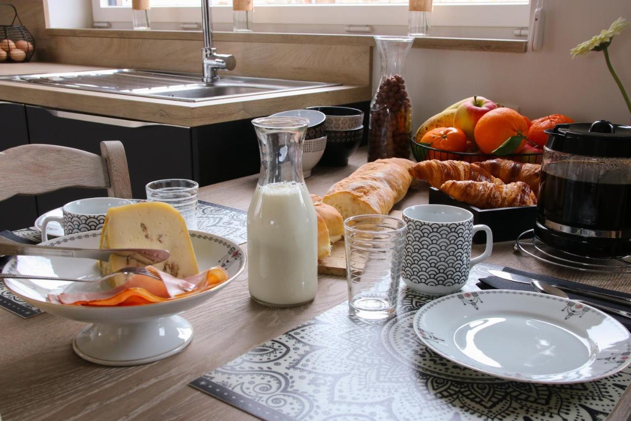 La Petite Maison Dans La Cour Stave 外观 照片