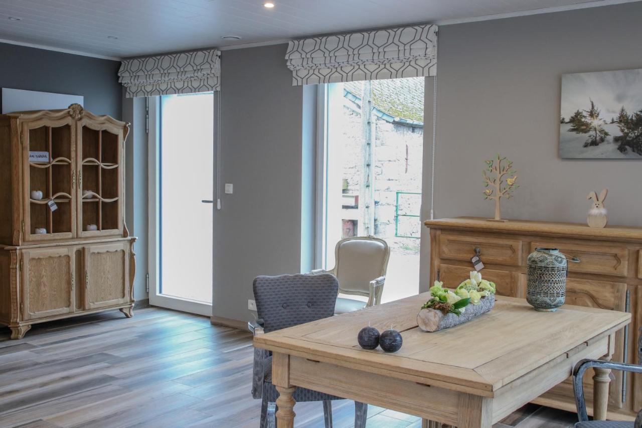La Petite Maison Dans La Cour Stave 外观 照片
